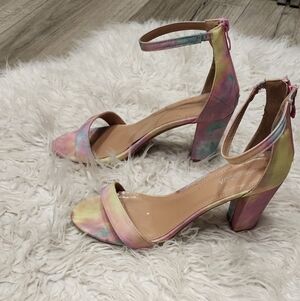 Like New Pastel Colored Tie Dye Women's Heels